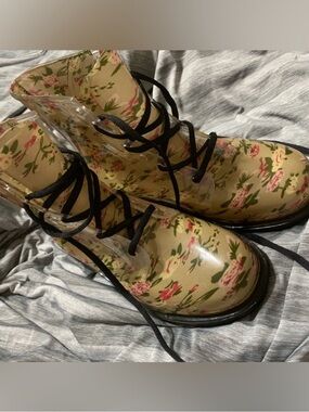 Floral ankle rain boots - 10